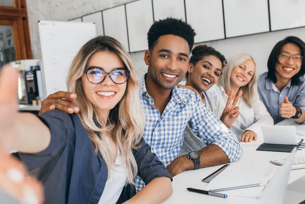 careers-bg-fs Careers